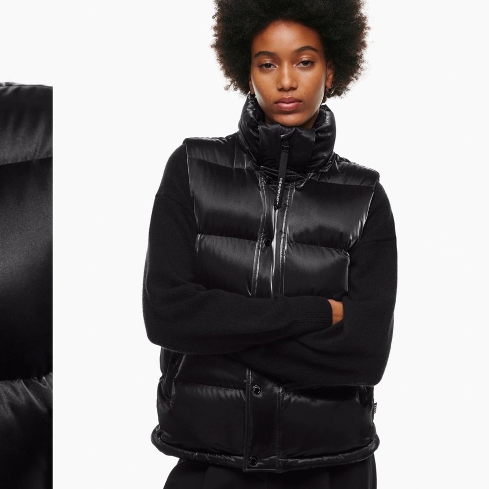 Super Puff Vest - Black liquid Shine